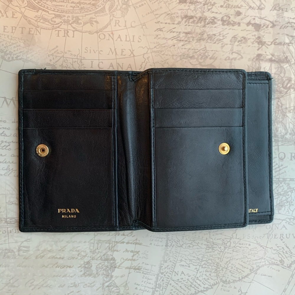 Prada classic two fold wallet - Picture 6 of 11